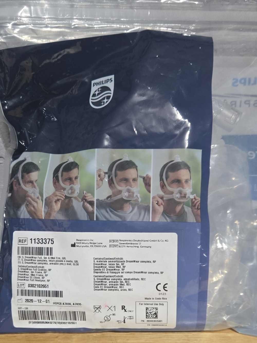 Philips Men's Dreamwear Full Mask Sz Small